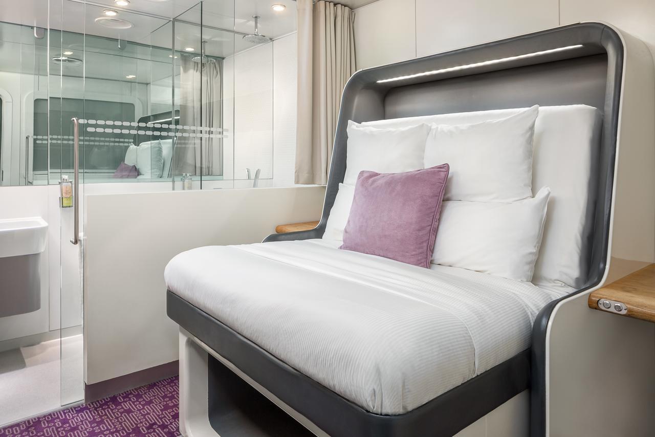 Yotelair London Heathrow Airport Hillingdon Exterior foto