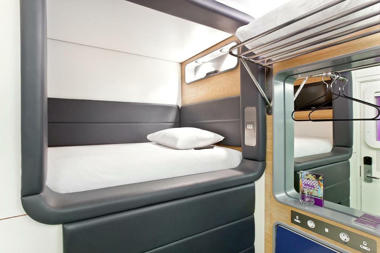 Yotelair London Heathrow Airport Hillingdon Exterior foto